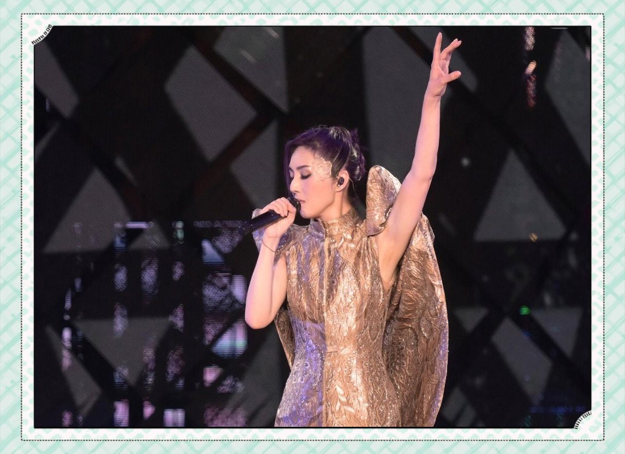 开云体育下载-表现优异首场状态出色,阿森纳观众沸腾!,科维托娃重返赛场比赛高潮迭起的简单介绍